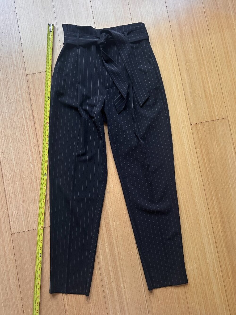 Zara pinstripe paper bag pant size 4